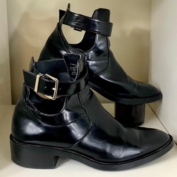 Zara Shoes - Zara cutout booties black gold patent leather